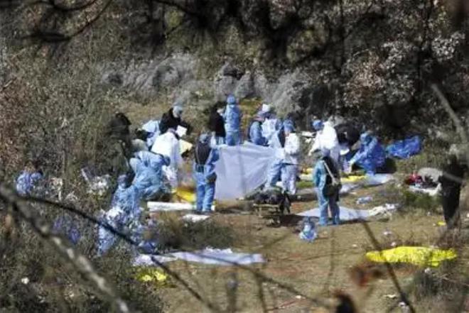 原型：2人见财起意车钥匙遥控8人被处理米乐体育M6直播平台《我是刑警》爆炸案(图16)